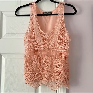 ALMOST FAMOUS Coral Crochet Tank Top Size Medium